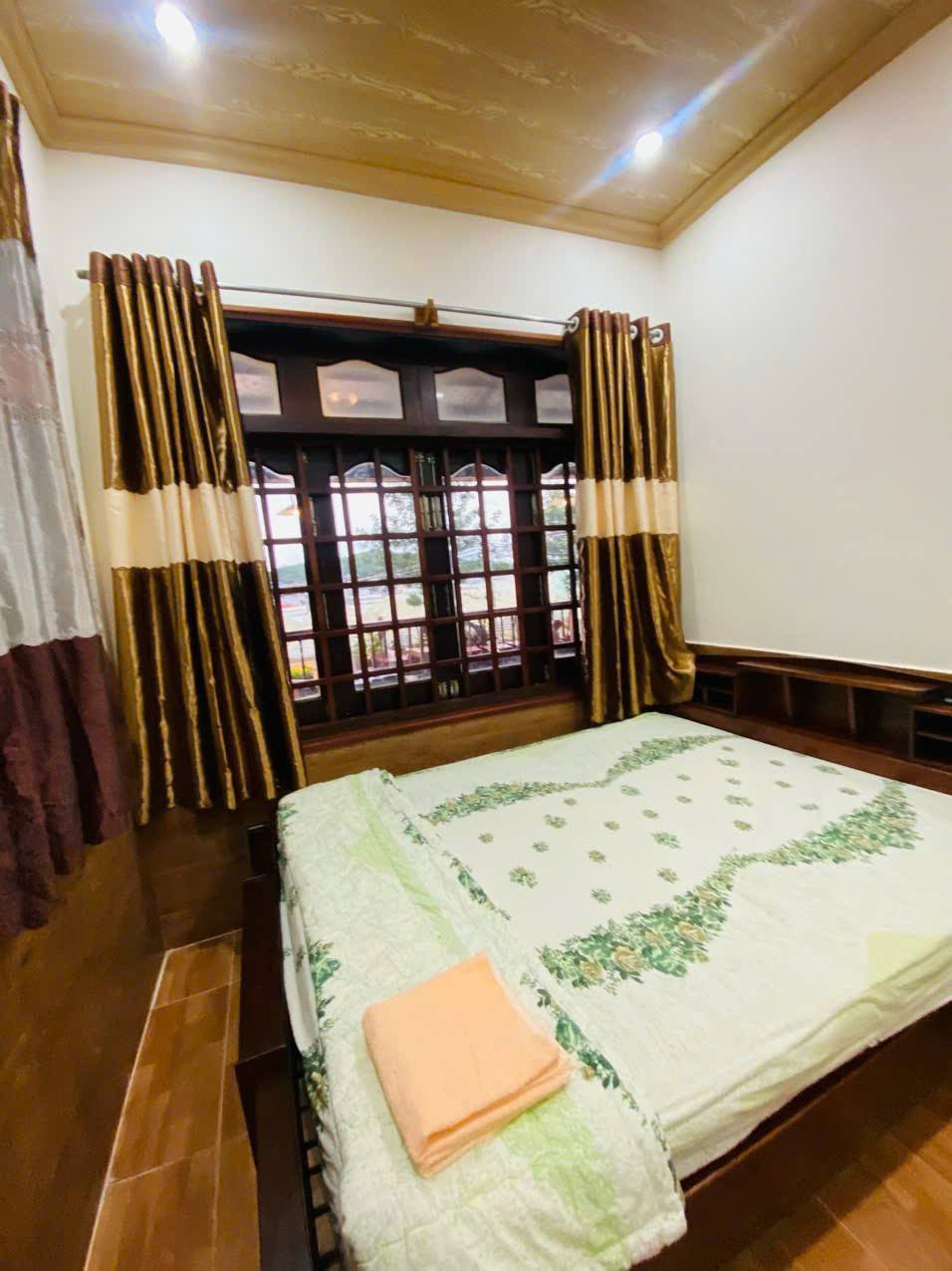 Cần Bán Biệt Thự Sân Vườn Sổ Riêng XD 202m2 giá chỉ 8 tỷ - Ảnh 3